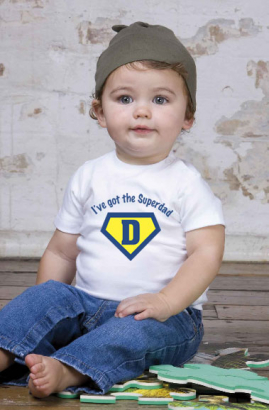 Baby T-Shirt mit dem Aufdruck "I ´ve got the Superdad"